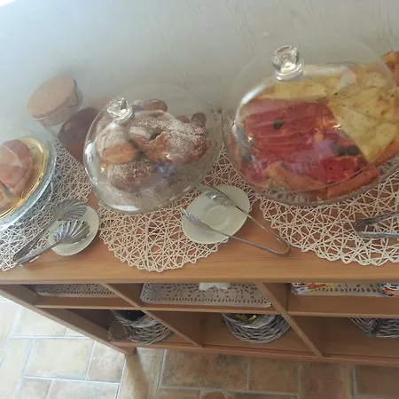 Alojamento de Acomodação e Pequeno-almoço La Pergola Ai Sassi 3*